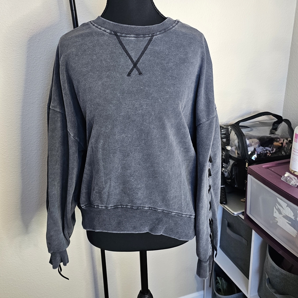 Forever 21 Charcoal Ribbed Knit Top
